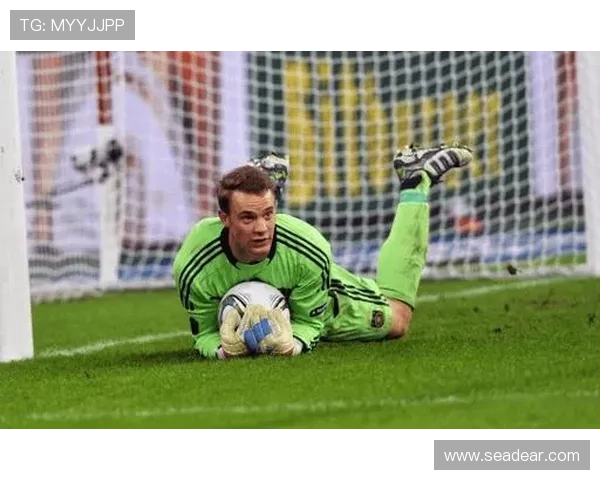 诺伊尔伤情恶化程度超出预期